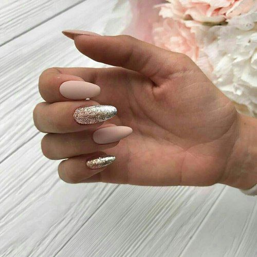 Modne Paznokcie Z Brokatem Top Licznych Inspiracji Na Pi Kny Manicure Strona Z